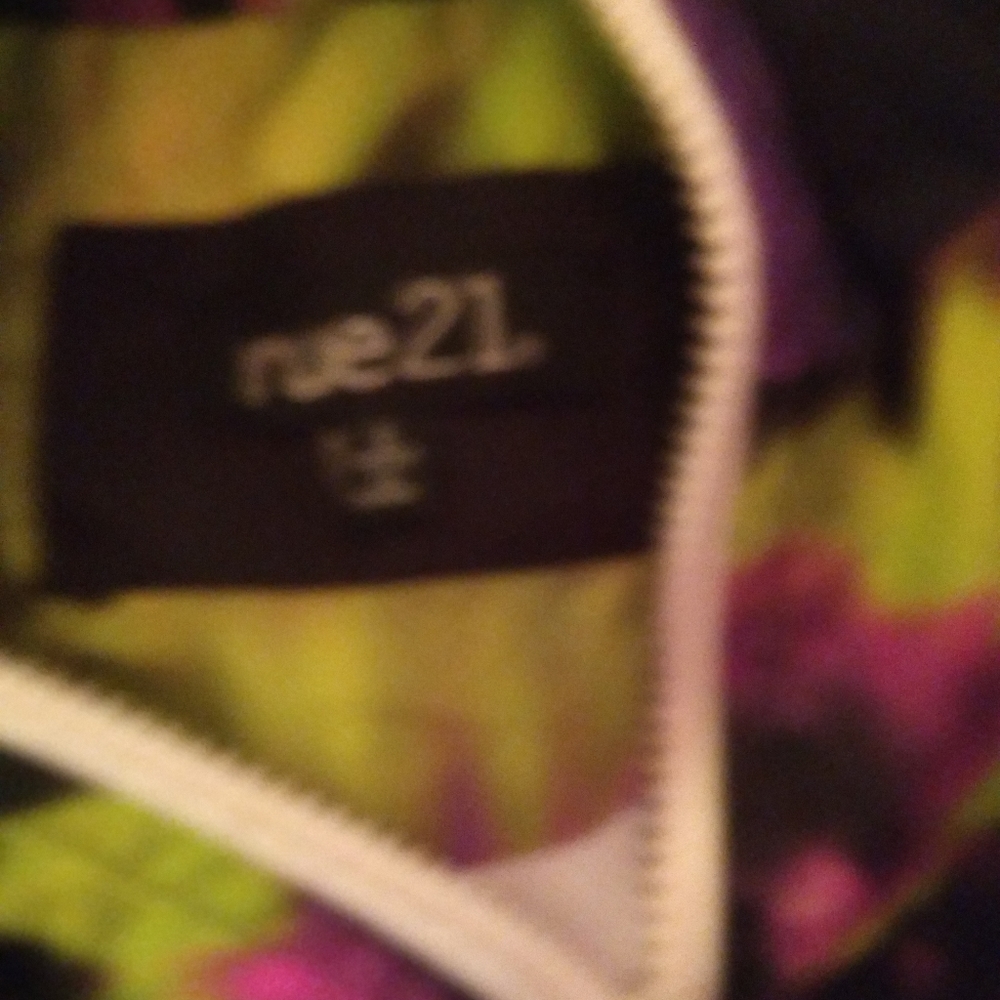 Rue 21 pull over - Picture 3 of 3